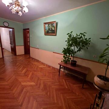 Романа Шухевича просп. (Генерала Ватутіна), 30-А