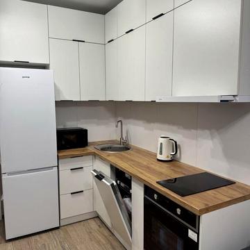 Валеряна Підмогильного вул., 5