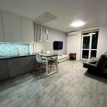 Зелена вул., 204б