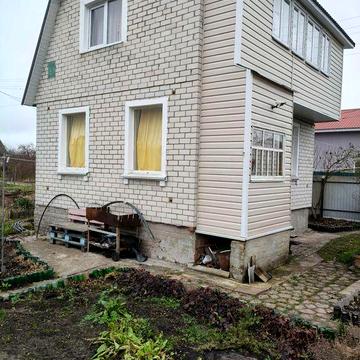 Продаж дачного будинку