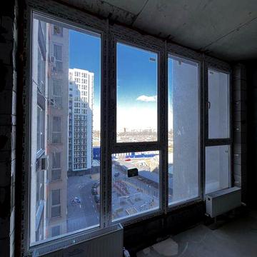 Большая красивая студия в новом сданом доме