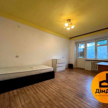 Оренда 3к квартири вулиця Шолуденка 6