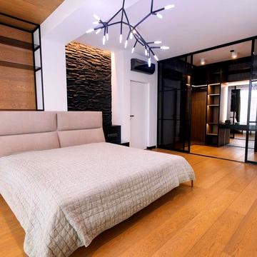 Продаж VIP будинку с. Зубра (ресторан Рафаель)