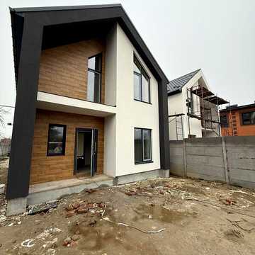 Продаж 4к Дім Садова вулиця