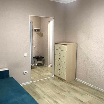 Кузьми Скрябіна вул. (Курчатова), 11