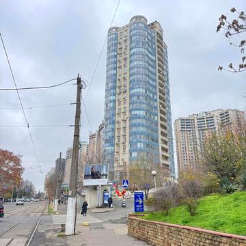 Генуезька вул., 5