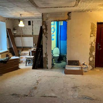 Продам 1 кімнатну квартиру в смт.Озерне