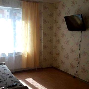 код02)1-ком. Отличное предложениме! 38кв.м. ЖМ Радужный 4/16 Ремонт. ЖК Массив Радужный