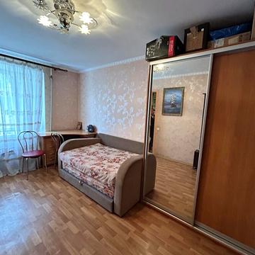 Давида Ойстраха вул. (Затонського), 24