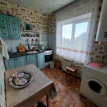 Оренда 4- ох кімнатної квартири Незалежності 38