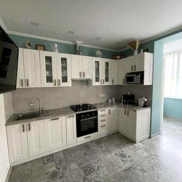 Зелена вул., 2