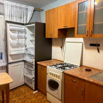 житловий масив Тополя-2 вул., 12