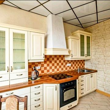 Генерала Шаповала вул. (Механізаторів), 2