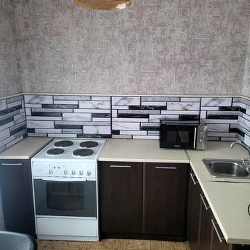 Ревуцького вул., 18-А