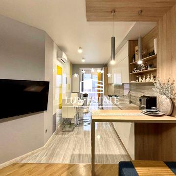 Продажа 3-комнатной квартиры в ЖК "Изумрудный город" ЖК Изумрудный город