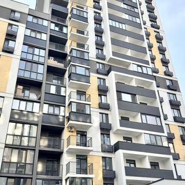 Набережна вул., 8д