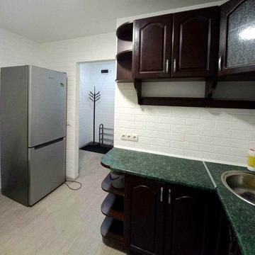 1 кімнатна з сучасним ремонтом