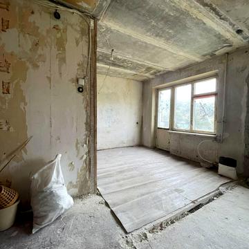 Миколи Руденка вул. (Войцеховича), 112