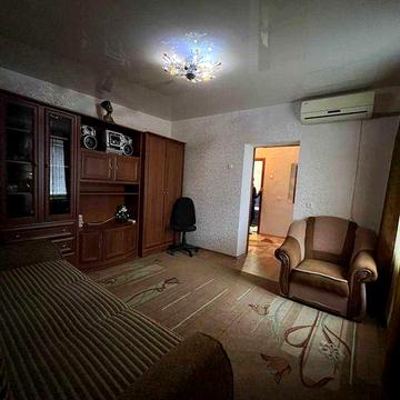 Продаж 2-кімнатної квартири вул. Охтирська. Цегла. СЕРТИФІКАТ