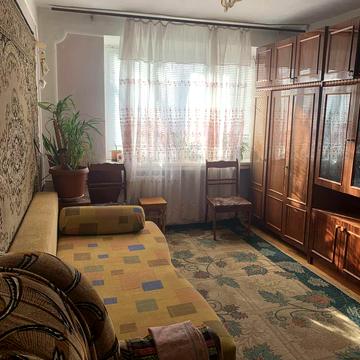 Бережанська вул., 23