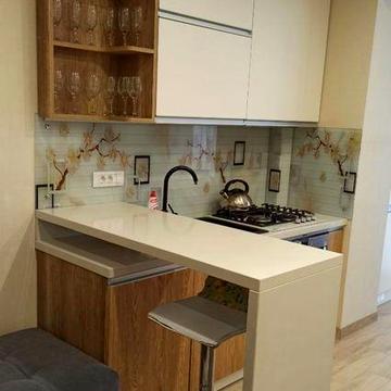 Продам 1 кімнатну квартиру район Масани