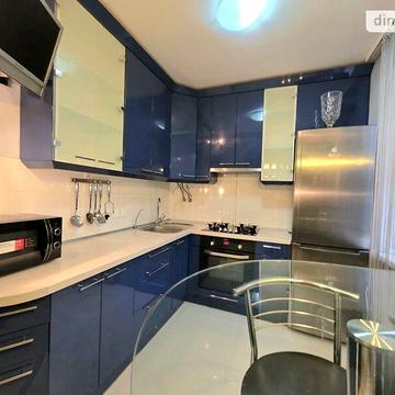 Довгострокова оренда 2к Квартира Хмельницького Богдана проспект