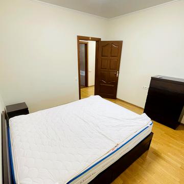 Петра Калнишевського вул. (Михайла Майорова), 7