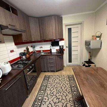 Здається 3-кімнатна квартира, р-н Софіївки