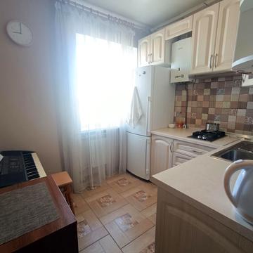 Олександра Поля просп. (Кірова), 121