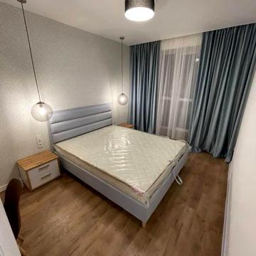 Зарічна вул., 2а