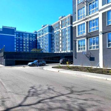 Продам 1 кімнатну квартиру в новобудові біля парку Ялівщина