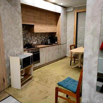 Продам 2-комн. квартиру автономка ГАЗ Центр города Євідновлення NK