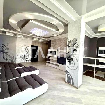 Французький бульв., 22б