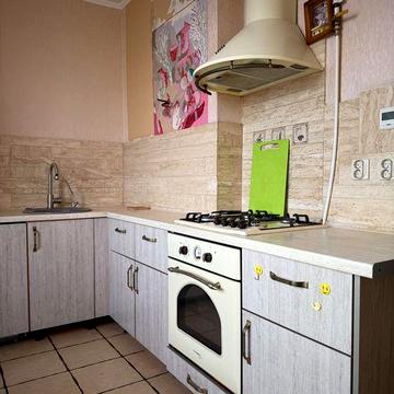 Аренда 2к квартиры на Бочарова/Початок/Сахарова/Атриум