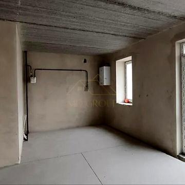 Хіміків вул., 37