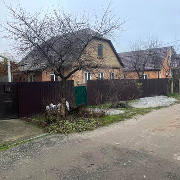 Рєпіна вул., 24