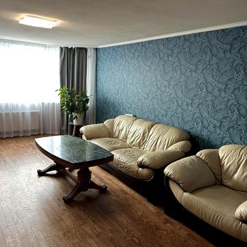 Будівельників вул., 4/1