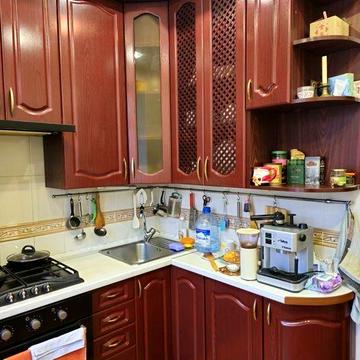 Продам 2к, сталинка, метро ХТЗ, Индустриальный,21