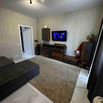 Продаж 1к.кв з власним подвірʼям Святопетрівське