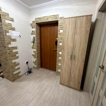 оренда 1к квартири 350Є+комунальні, вул.О.Алмазова,4(Кутузова)