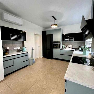 Продаж 2-поверхового будинку в Солонці