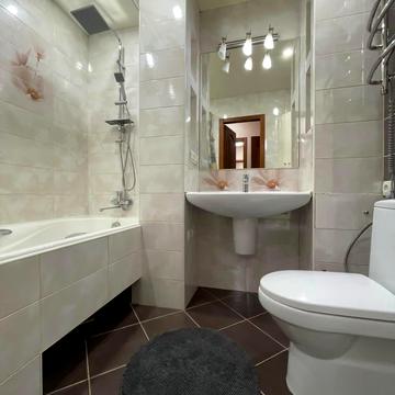 Добровольців пров., 4