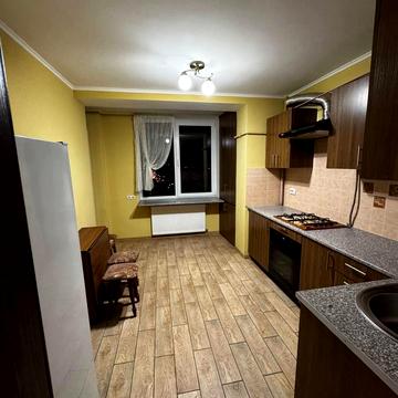 Ільмова вул., 11