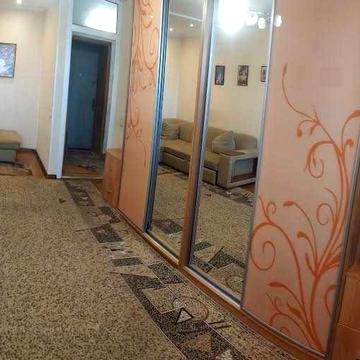 Соломенский р-н, Севастопольская пл., Чоколовский б-р, 4