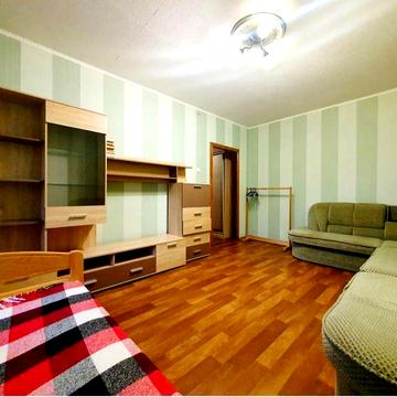 2к, Бажана 9Б, 7 этаж, газ, метро Вырлица 2 мин пешкомн