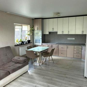 Продам 2-поверховий будинок Соломянський р-н OM