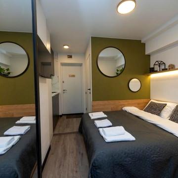 Посуточно Квартира студия 5 мин метро Голосеевская