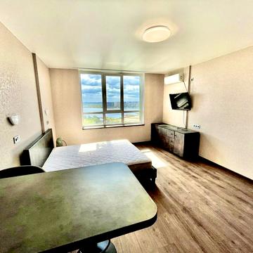 Миколи Бажана просп., 17-Б