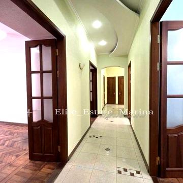 После ремонта 4-х комн квартира ул Толстого 127м2 свой вход дворовая