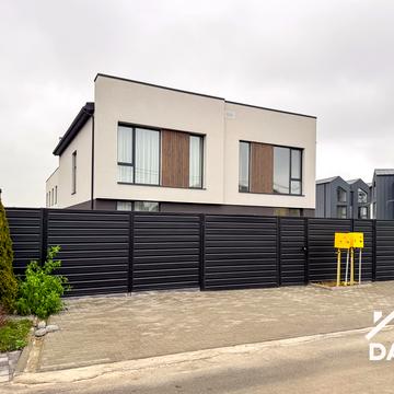 Райдужна вул., 36